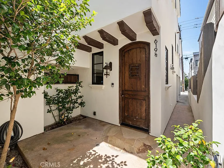 619 1/2 Poppy Ave — Photo 2