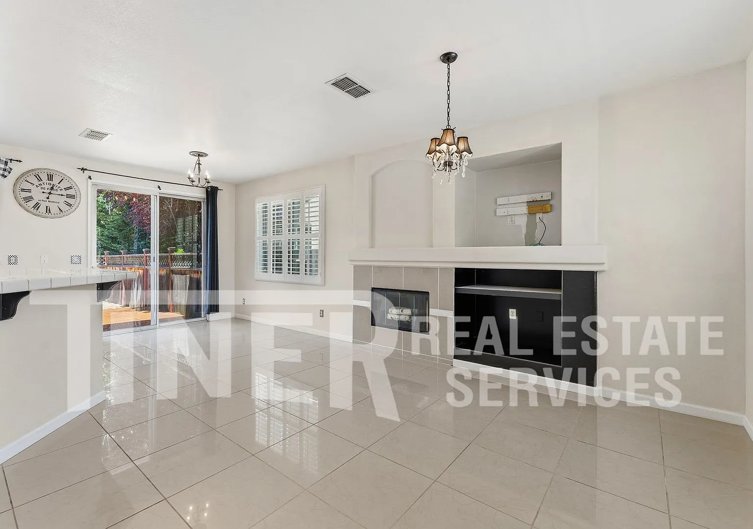 6425 Aspen Gardens Way - Tier 2 — Photo 3