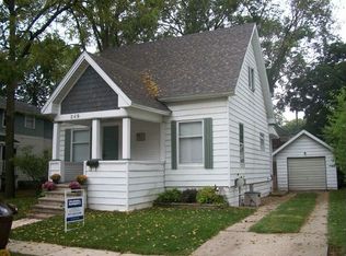 249 Elvin Ct, Lansing, MI 48912