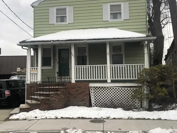 201 Lodi St, Hackensack, NJ 07601