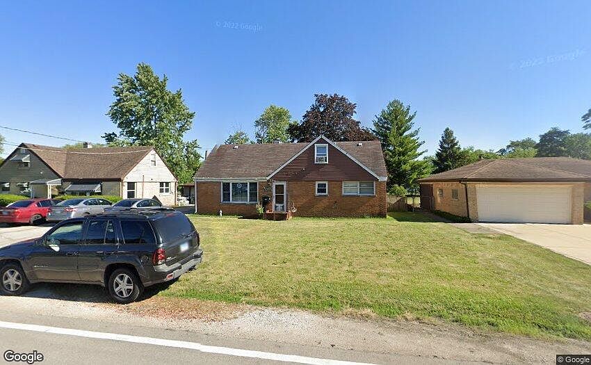 1st image of 10111 W Palmer Ave