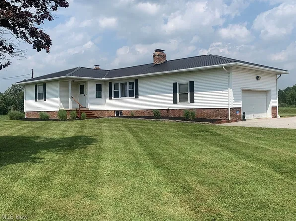 13991 Madison Rd, Middlefield, OH 44062