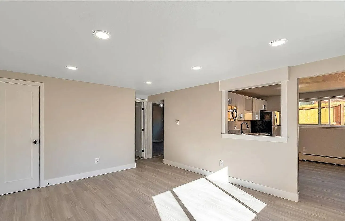 1300 Depew St — Photo 3