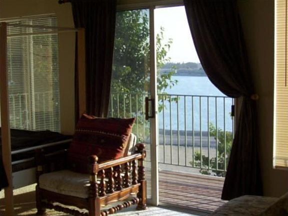 5th image of 1849 Mirador Dr