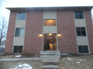 646 N 24th St APT 3, Lincoln, NE 68503
