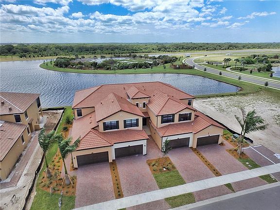 3rd image of 10785 Tarflower Dr #201