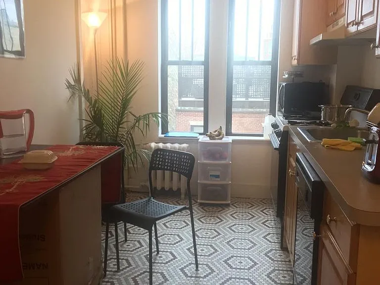 452 Park Dr #11E — Photo 5