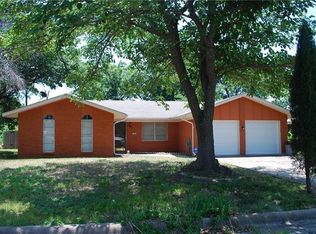 106 Forest Ln, Hillsboro, TX 76645