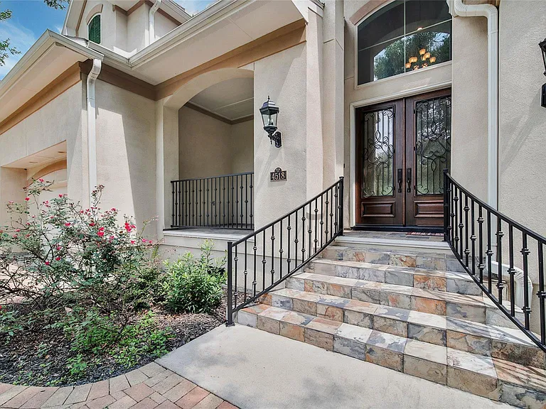 4518 Holt St — Photo 2