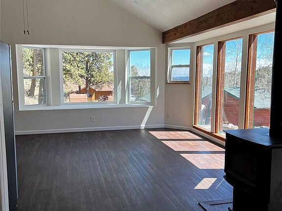 4th image of 555 N Pine Drive