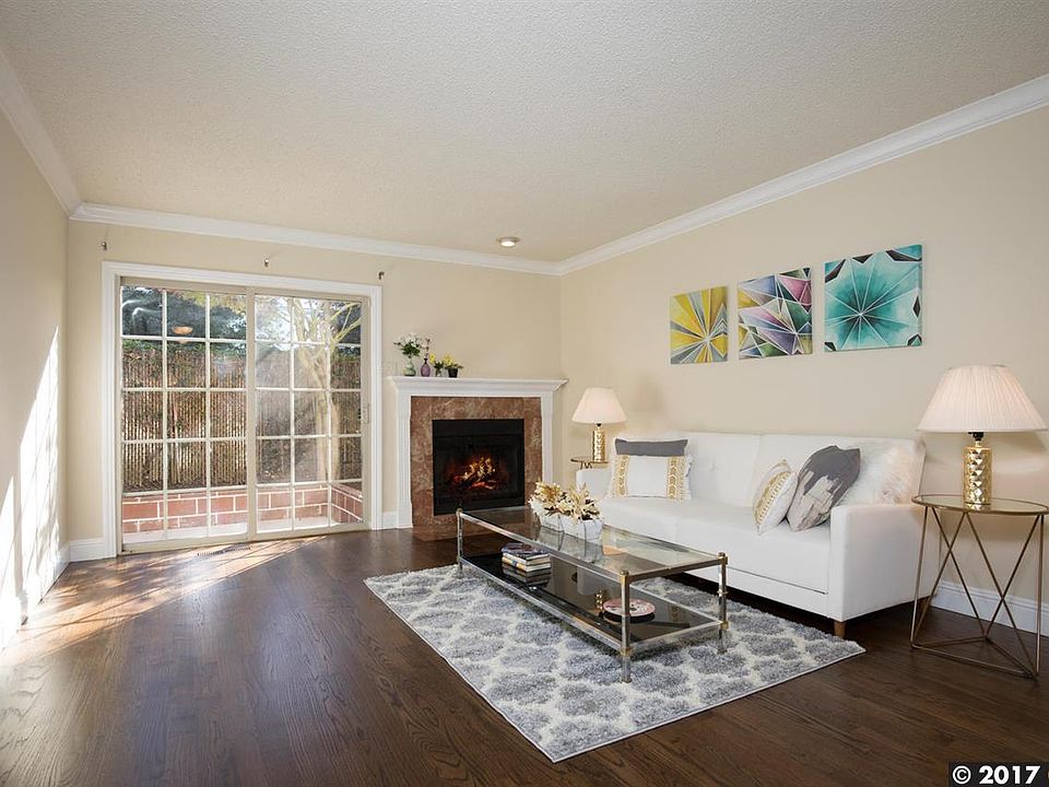 1st image of 69 Villa Dr