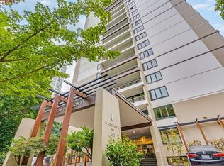 255 SW Harrison St APT 4F, Portland, OR 97201