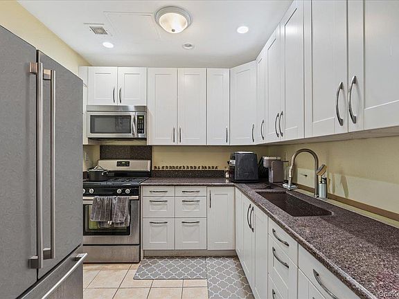 4th image of 130 Post Avenue #324