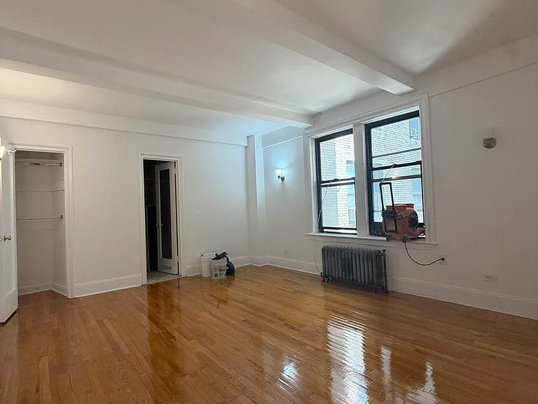 200 W 70th St #9S — Photo 2