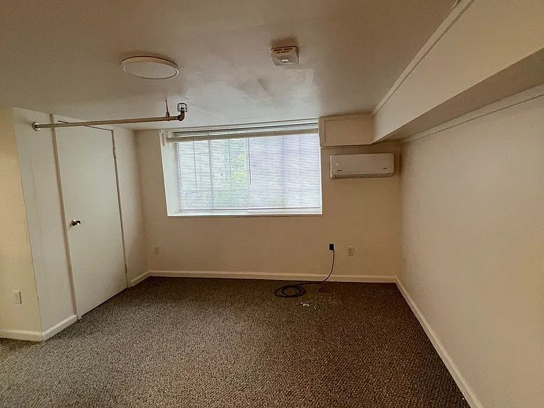 509 Wyckoff Rd #2 — Photo 4