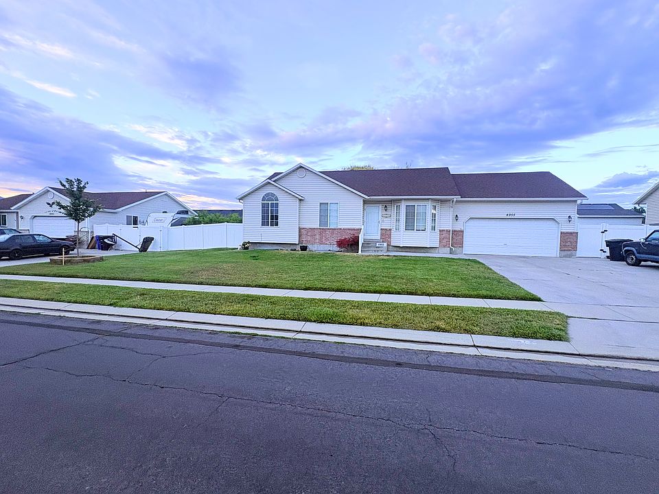 1st image of 4955 W Thrush Hill Dr