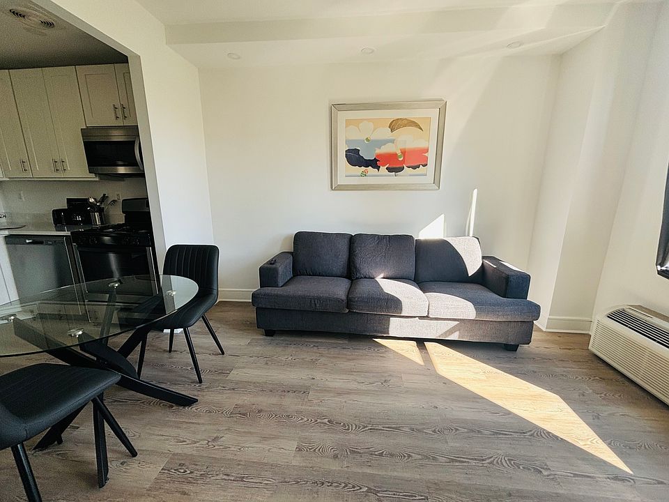 1st image of 45 W 81st St #9D