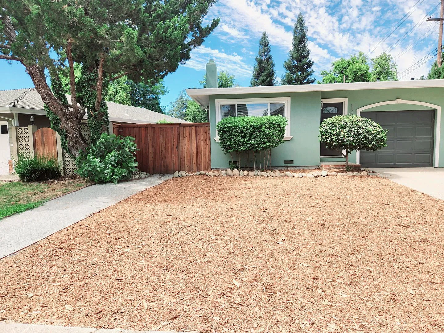 Beautiful Carmichael halfplex - Available now! — Photo 1