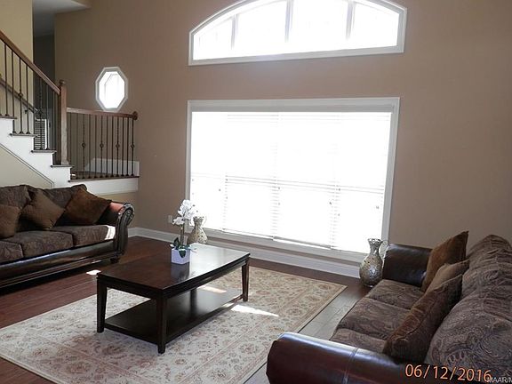 2nd image of 9160 Thetford Way