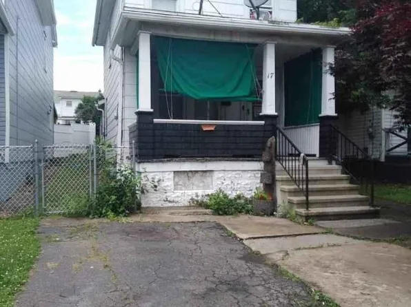 17 Hughes St, Wilkes Barre, PA 18702