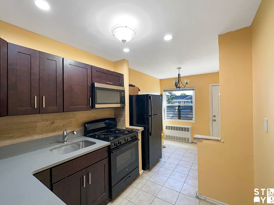 1st image of 10417 Avenue K