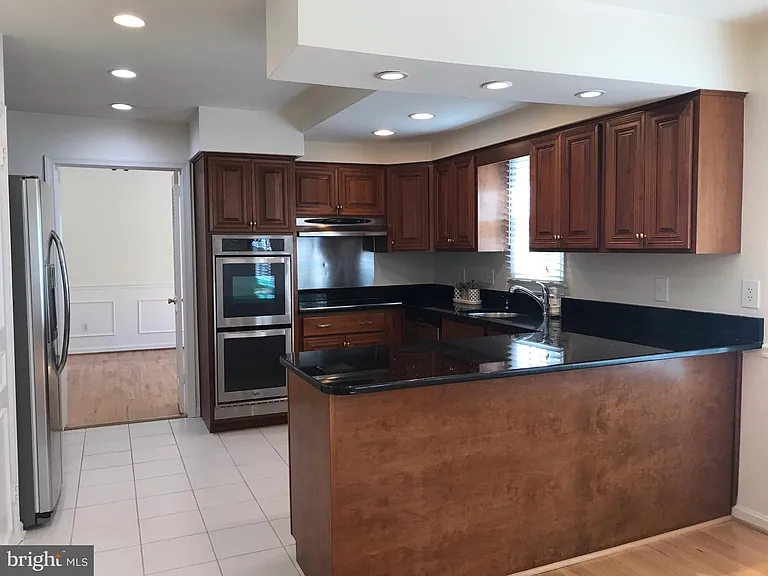 1171 Foxhound Ct — Photo 10