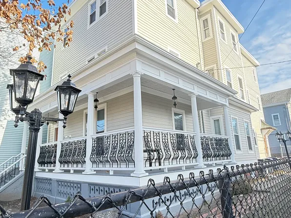 174 Boston St, Dorchester, MA