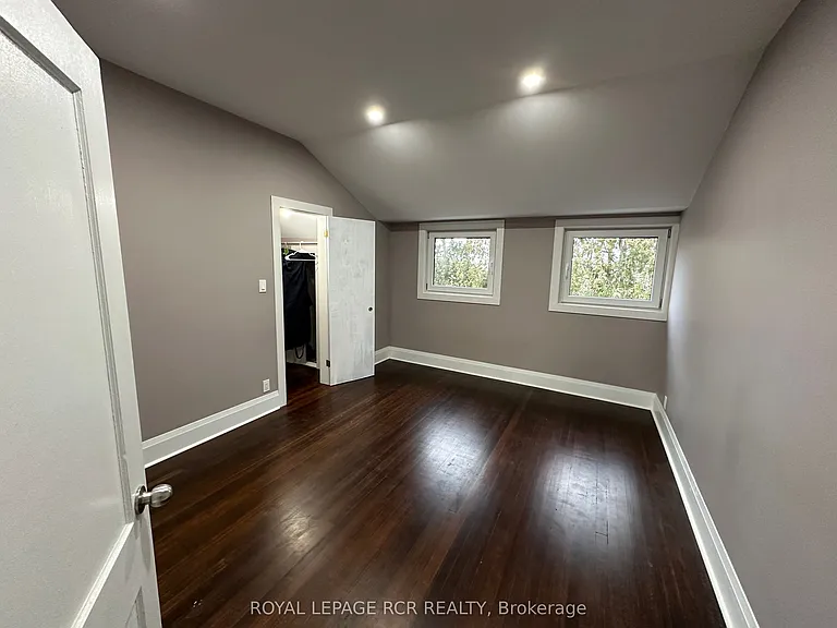 6222 Yonge St #2 — Photo 4