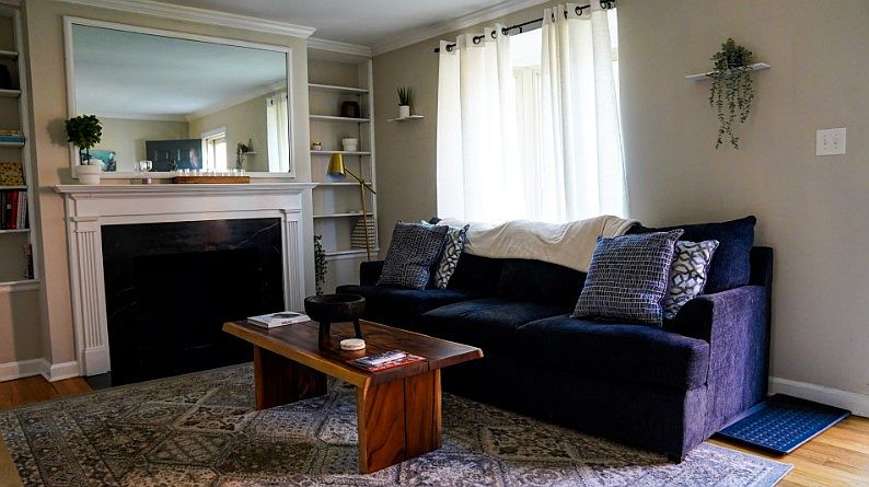 1st image of 1738 E Broad St #B