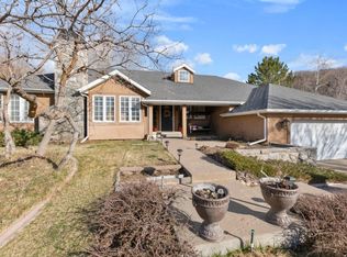 2891 Oakwood Dr, Bountiful, UT 84010