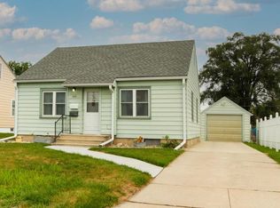 1021 Byron Ave, Waterloo, IA 50702