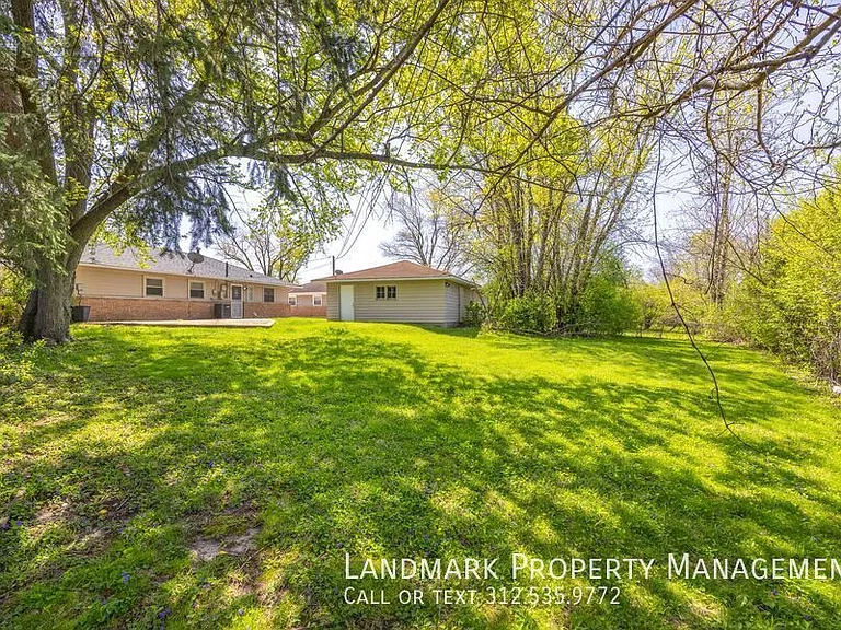 336 Waldmann Dr — Photo 19
