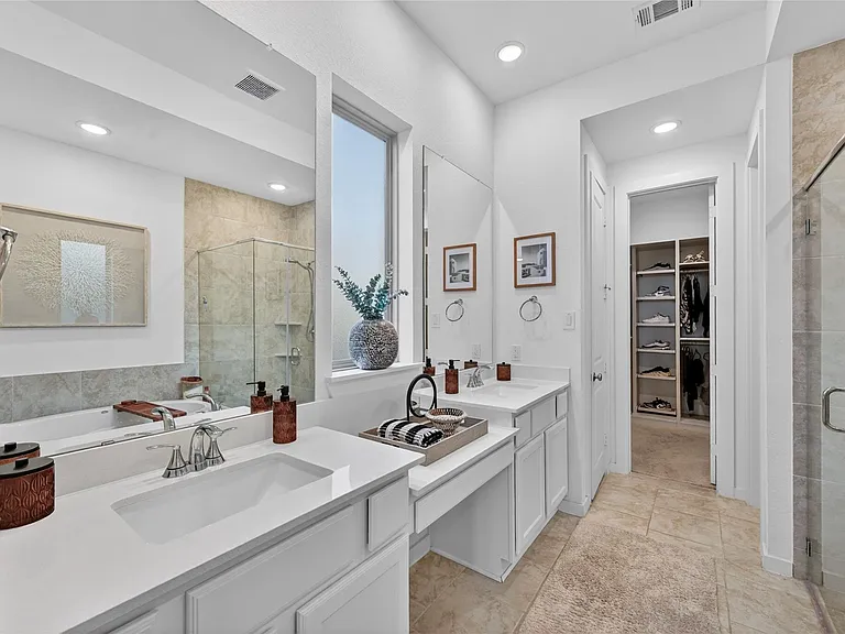 4439 Stone Ridge Ln — Photo 24