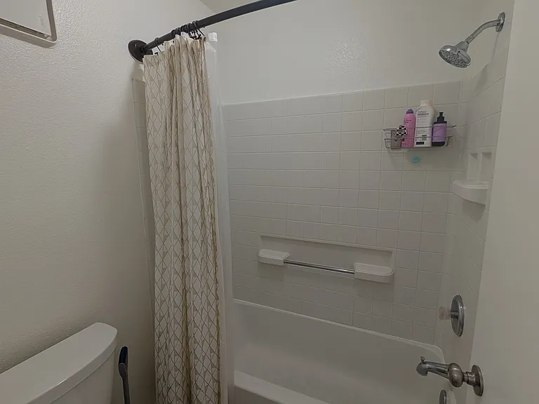 24465 Valle Del Oro #203 — Photo 21