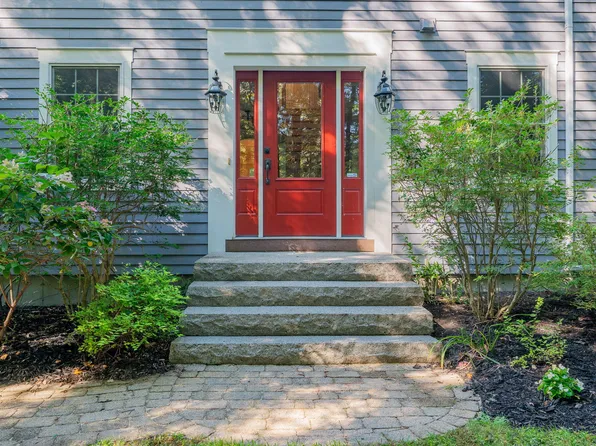 9 Whippoorwill Lane, Durham, ME 04222