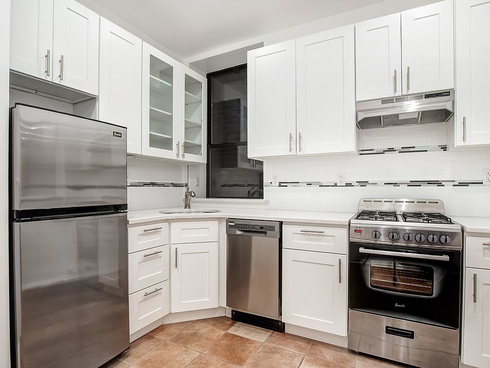 1st image of 422 E 58th St APT 1A