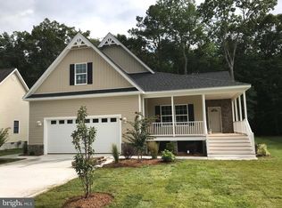 9422 Lakeview Dr, Berlin, MD 21811