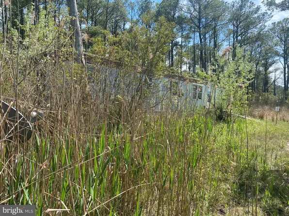 2924 Boone Rd, Crisfield, MD 21817