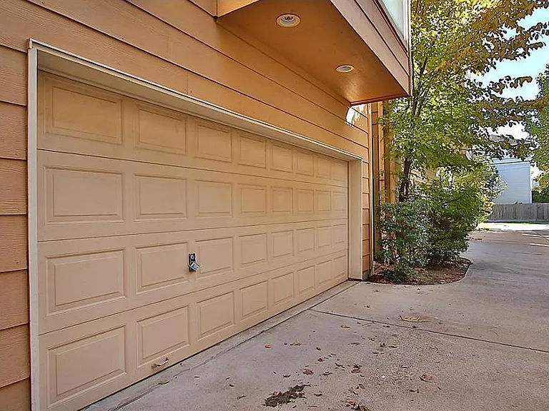 5807 Maxie St — Photo 29