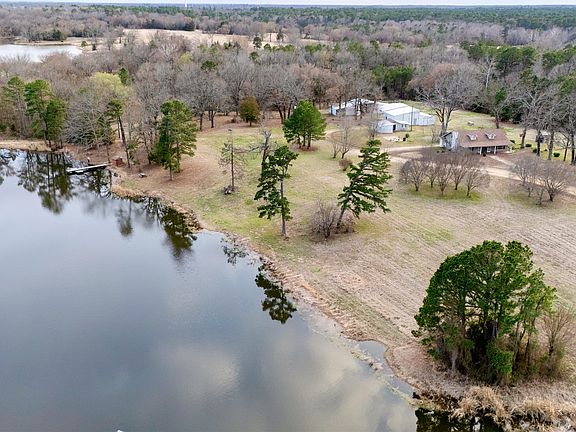 3rd image of 509 County Road 35985
