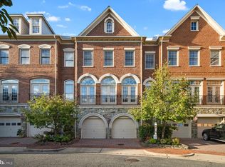 4909 Donovan Dr, Alexandria, VA 22304
