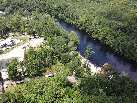 3rd image of 2139 2143 CHARTER POINTE Way