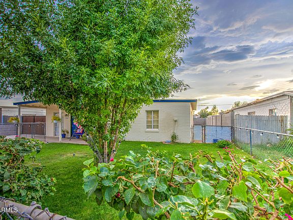3rd image of 7226 N 26TH Drive
