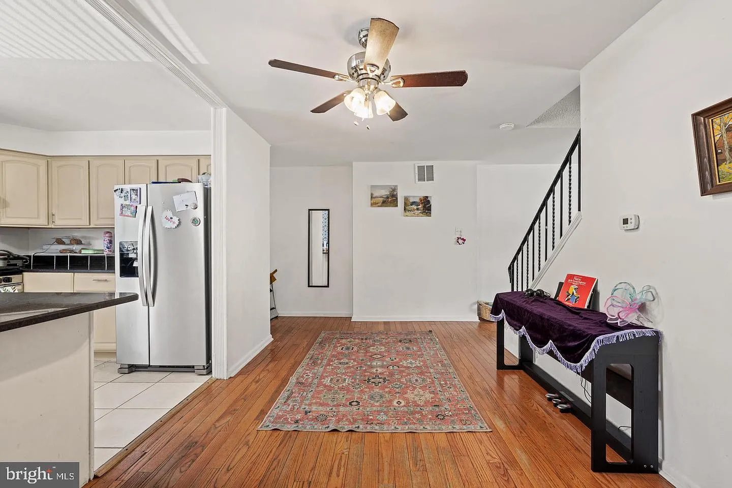 3 bed, 1.5 bath, 1836 sqft, $2,200 — Photo 3
