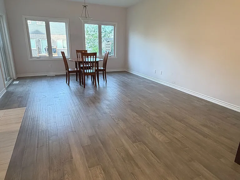 103 McLaughlin St — Photo 3
