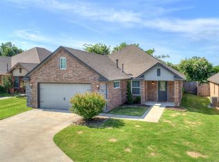 10711 Masters Cir, Jenks, OK 74037