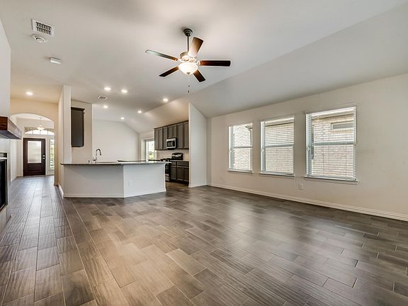 5th image of 6115 Heron Dr
