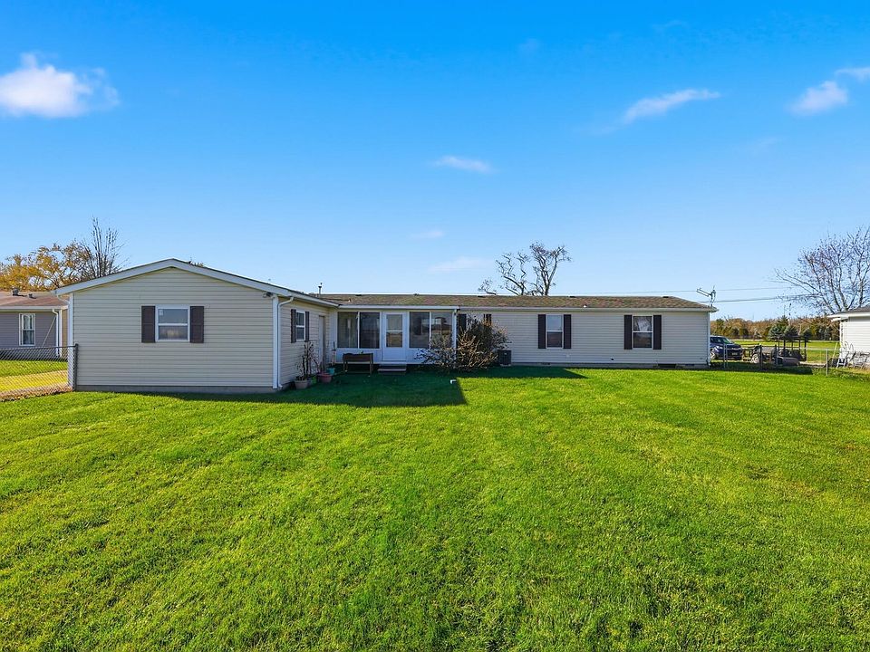 1st image of 2768 East Dr