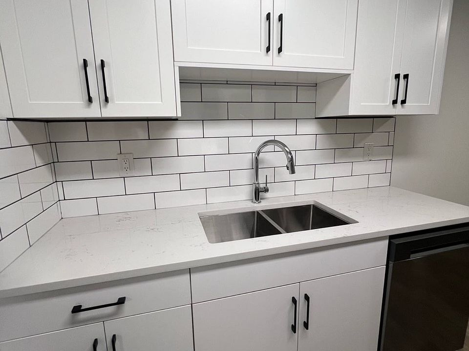 1st image of 10011 150th St #304