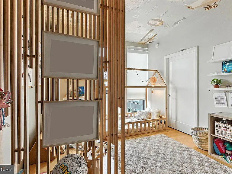 1211 Van St SE #Penthouse 4 — Photo 11